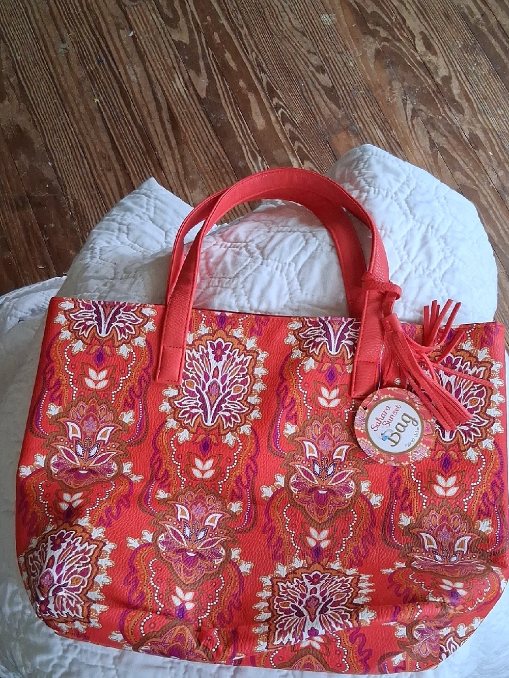 NWT Sahara Sunset Totebag!!